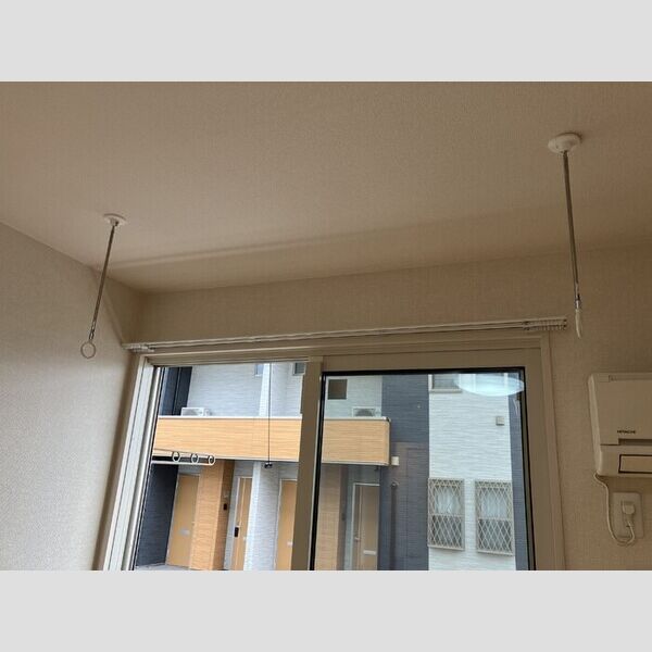 メゾン　あい・あこ　あい102号室 物干し金物