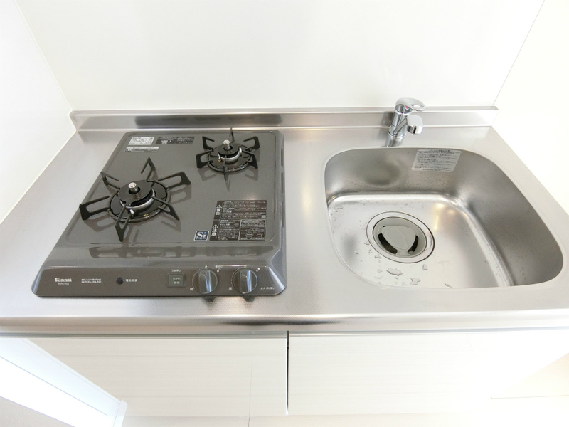 リブリ・Luci Ferin キッチン