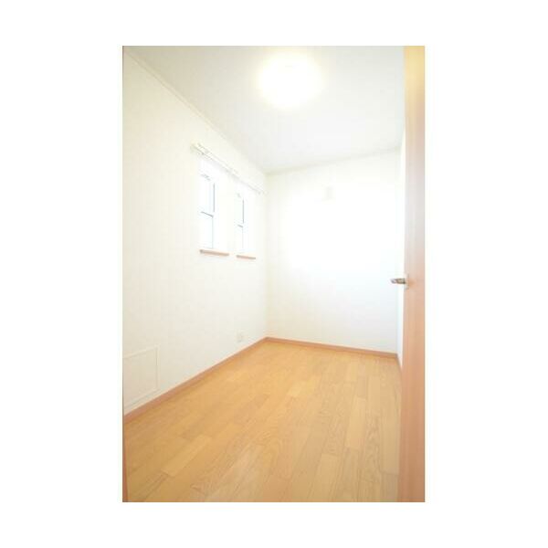 能ヶ谷四丁目戸建A リビング