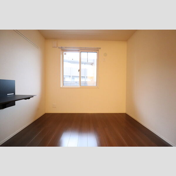 ウエスト レジデンス205号室 洋室5.3帖