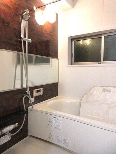 横浜市中区池袋戸建 浴室（内装前）