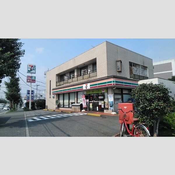 サンシャイン湘南 セブン-イレブン