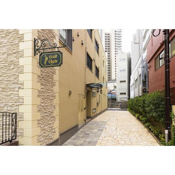 Grand　Glycine 外観