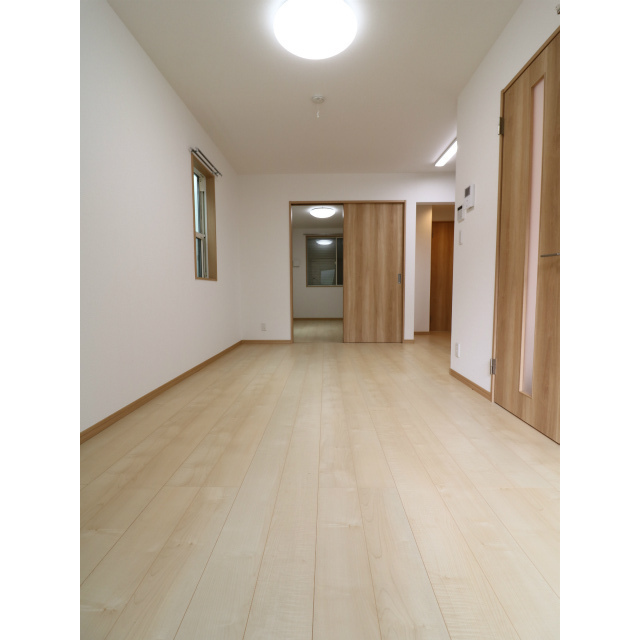 アムールKEN104号室 リビング