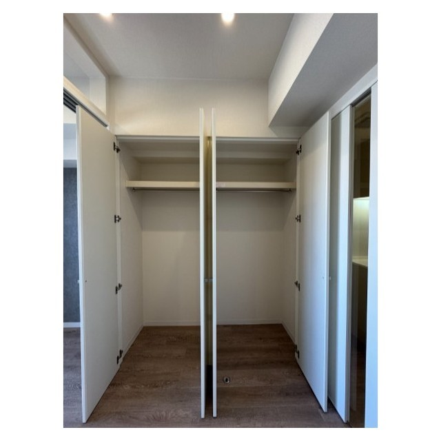 オーパスホームズ千駄木1002号室 内観