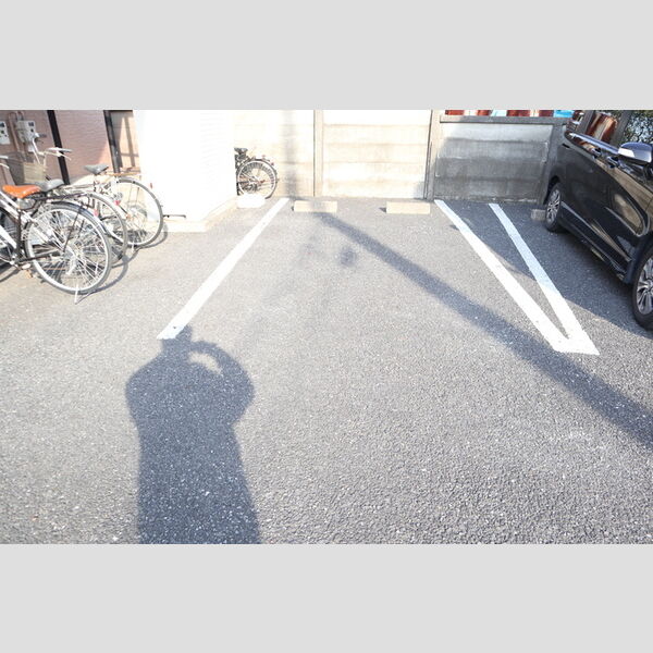 ハックベリー　Ⅱ201号室 駐車場