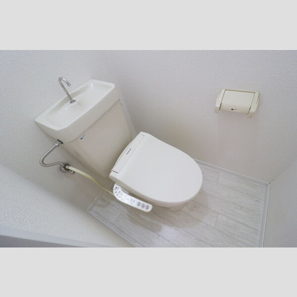 ヴェルメゾンおゆみ野　B 温水洗浄暖房便座