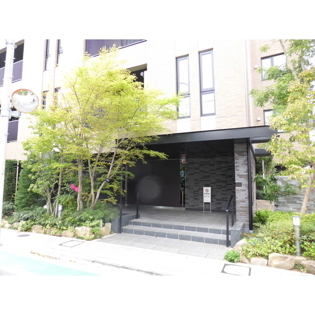 ザ・パークハウス小日向 エントランス　2018.4撮影