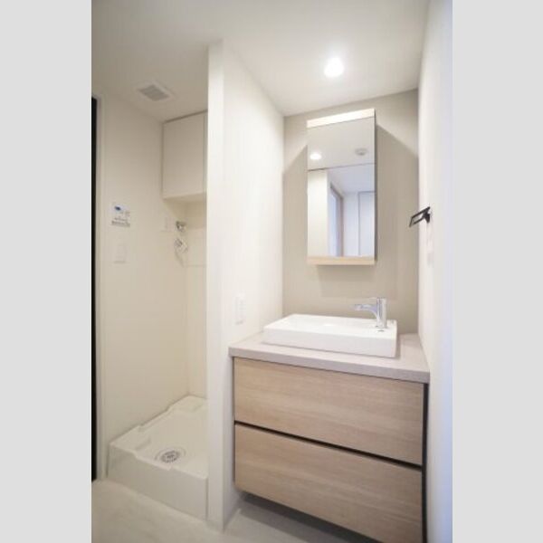 プライムメゾン亀戸203号室 独立洗面☆