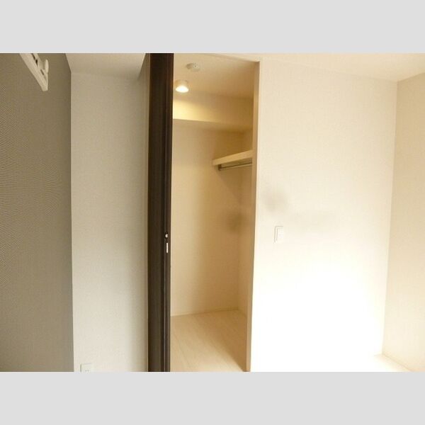 エーデルハイムⅣ 201号収納