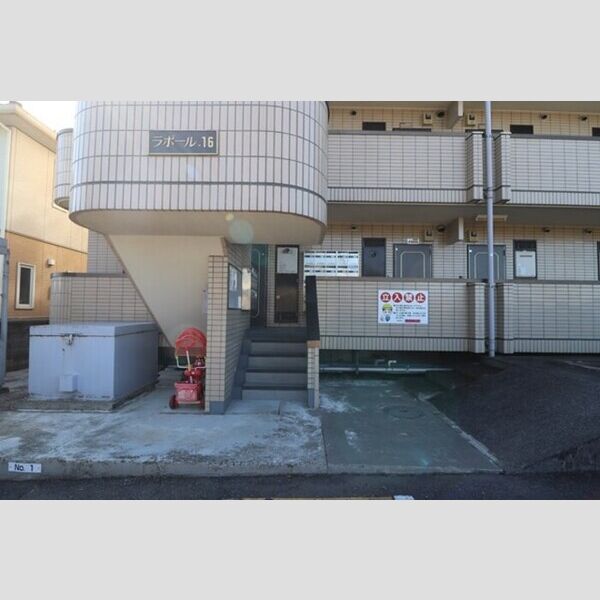 ラポール16 エントランス