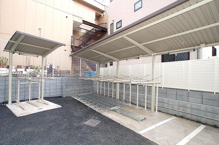 ステージグランデ馬込アジールコート4階 駐輪場