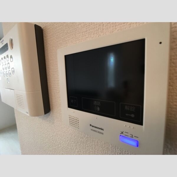 ルナマリア国立　A101号室 TVモニターフォン