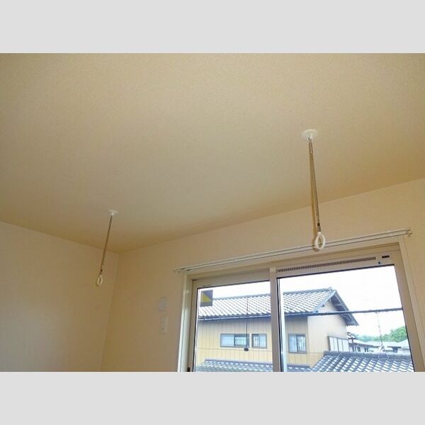 グランパルクB102号室 同建物別部屋の参考画像