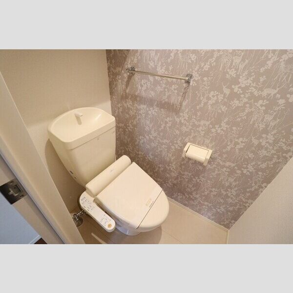 グランドソレーユ トイレ(温水洗浄暖房便座)
