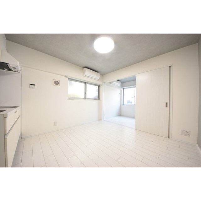 CASA PIAZZA 桜新町0103号室 内観