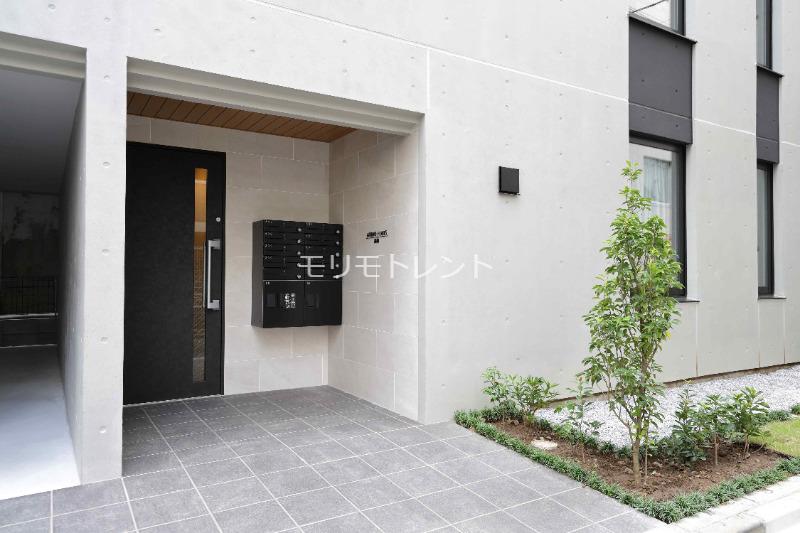 アトリオフラッツ湯島5階 エントランス