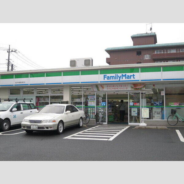 リオ　ポンテ ファミリーマート松戸中根長津町店　349m