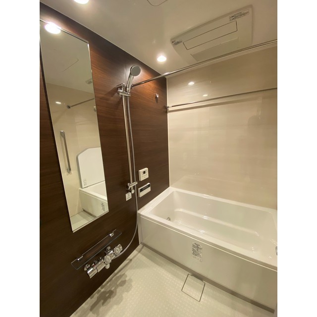 ザ・パークハウス市谷加賀町レジデンス1F号室 同建物別部屋の参考画像