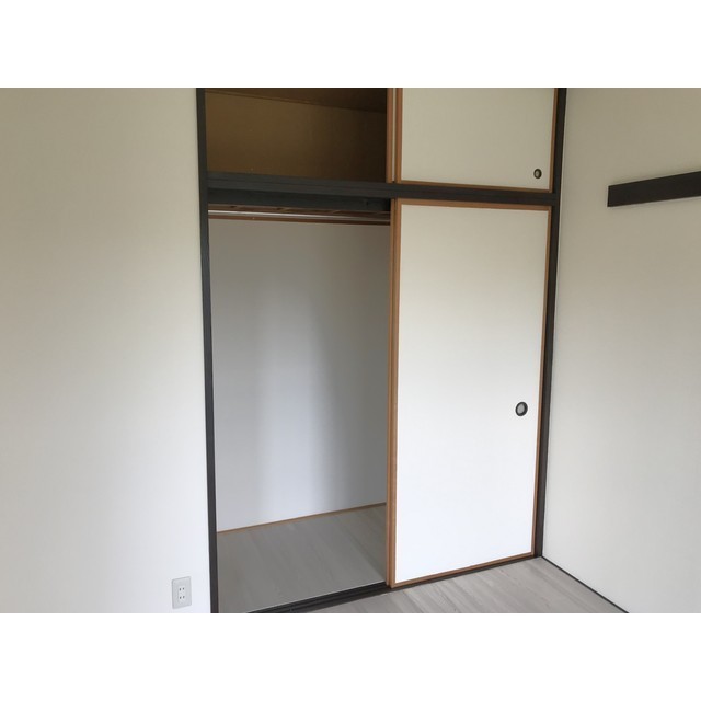 モンメール大磯205号室 内観