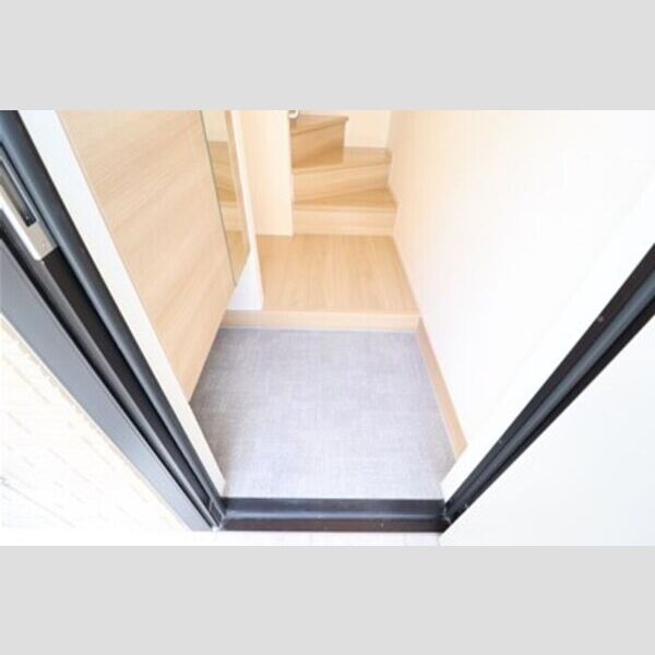 グランパルク　B 玄関