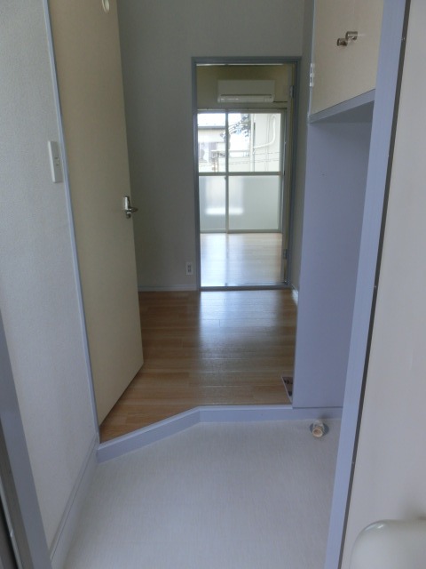 フジミサンハイツ 玄関