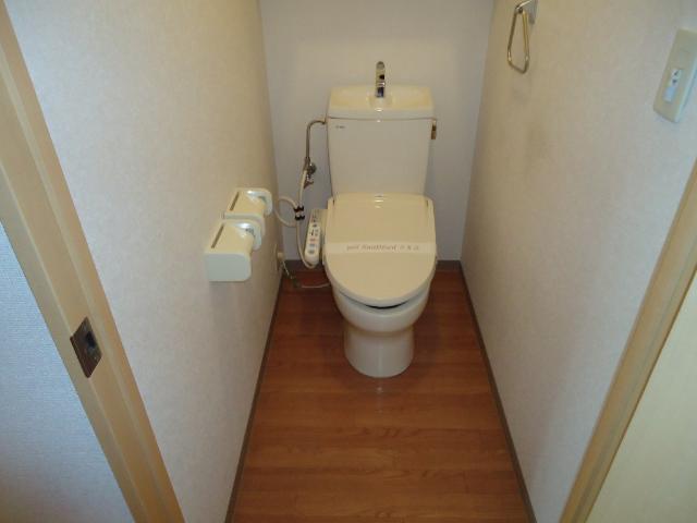 ティアラ シャワー付トイレ