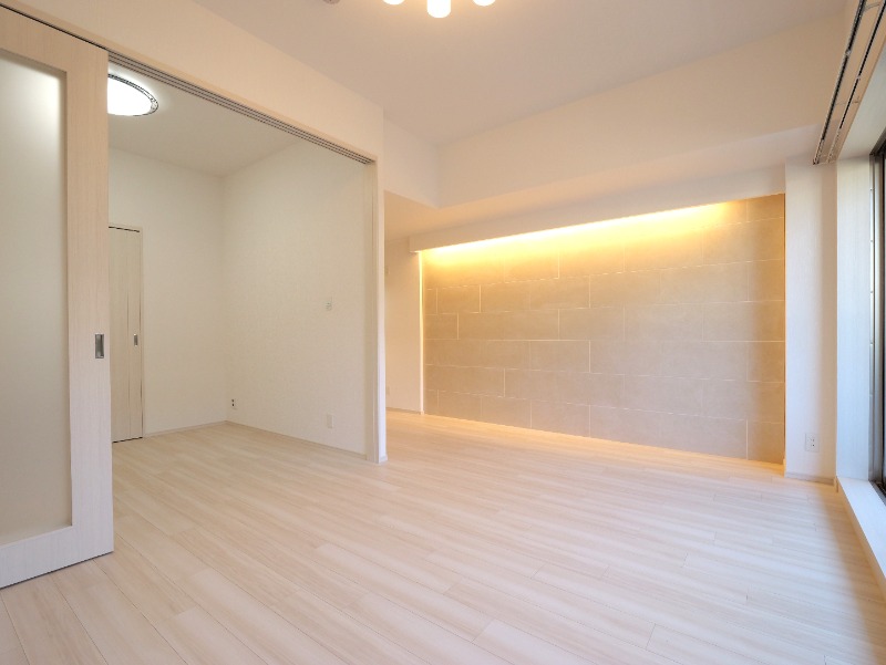 プレジオ川口ASIAN5階 リビング