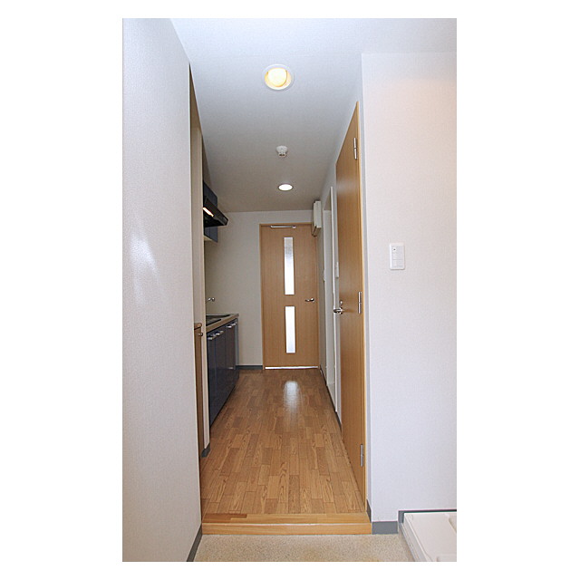 アドヴァンス石雅 内観