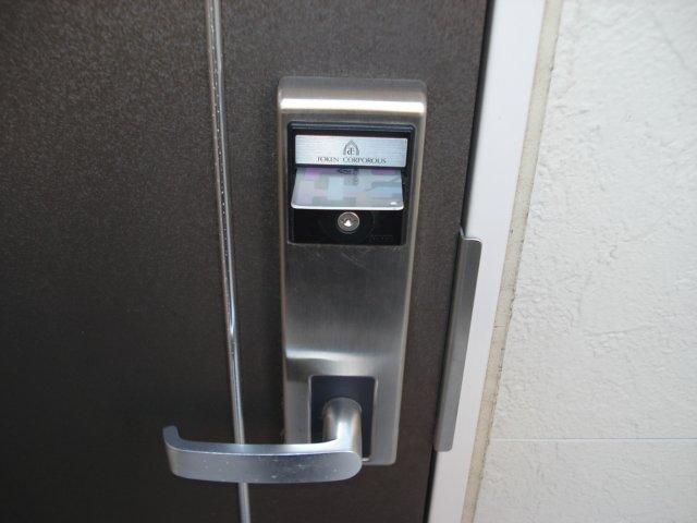 マスターピース202号室 カードキー