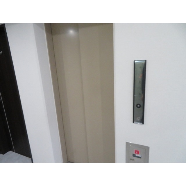 アムス・アミティエ川崎Ⅲ0402号室 エレベーター