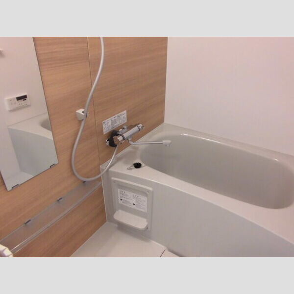 ハピネスⅢ103号室 浴室