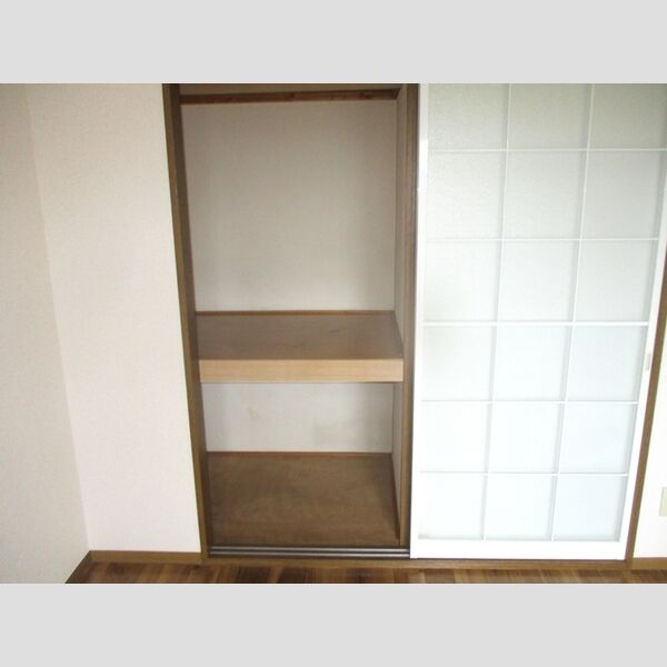 アンビションEIGHT203号室 収納