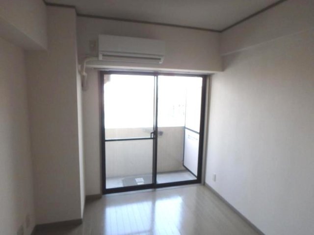 ロイヤルアメニティー練馬503号室 同建物別部屋の参考画像