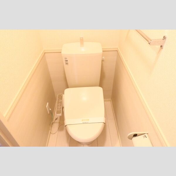 琴　琴 トイレ