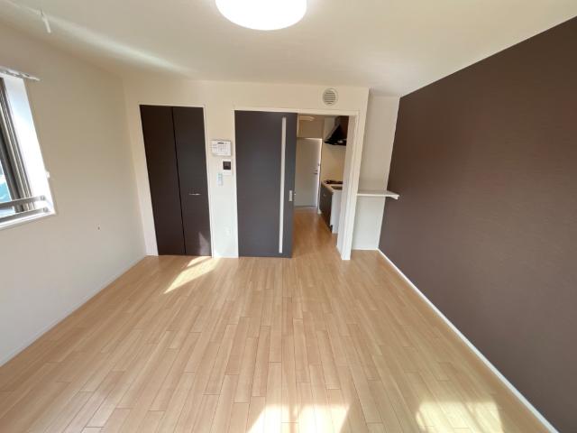 サン　コンフォート205号室 洋室