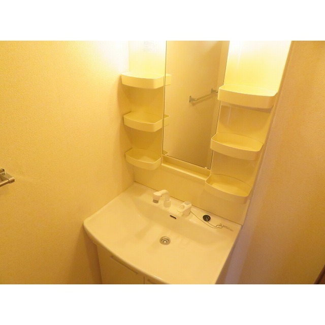 リリエンベルグ弐番館 独立洗面台