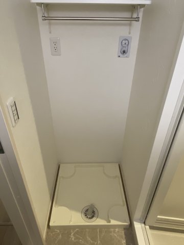 アミスタ湘南0202号室 内観