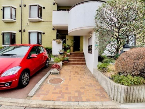 ブライトテラスＴ．Ｙ．Ｔ3階 エントランス