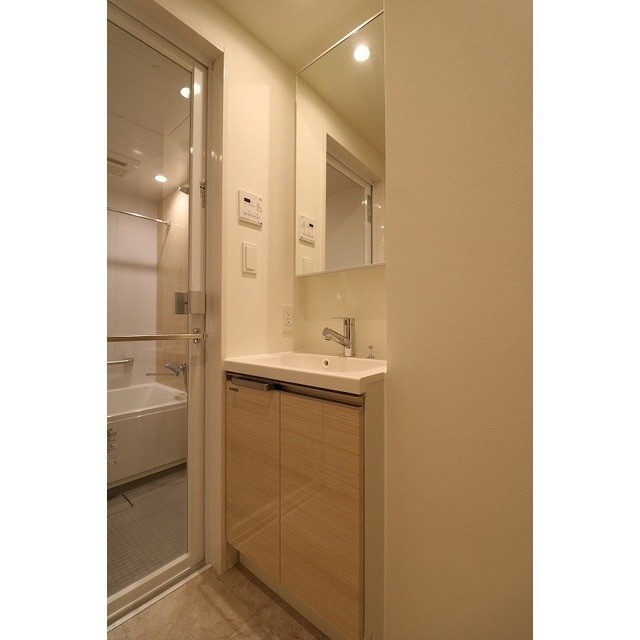 プレール・ドゥーク西荻窪106号室 内観