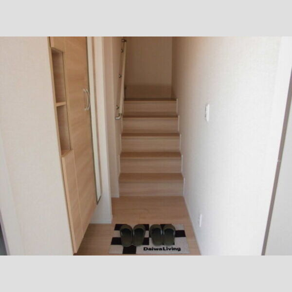 デューク　青葉 玄関