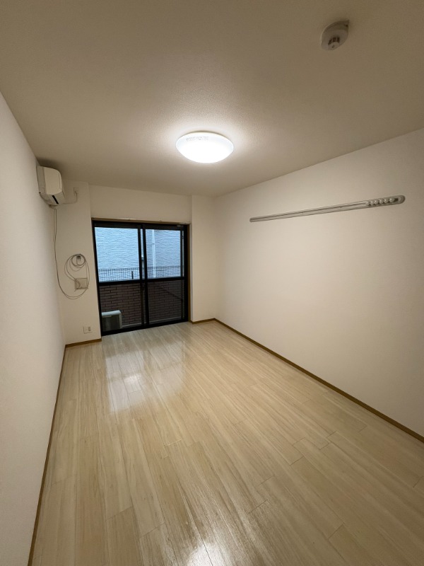 グランビスタ参番館(K-141) リビング