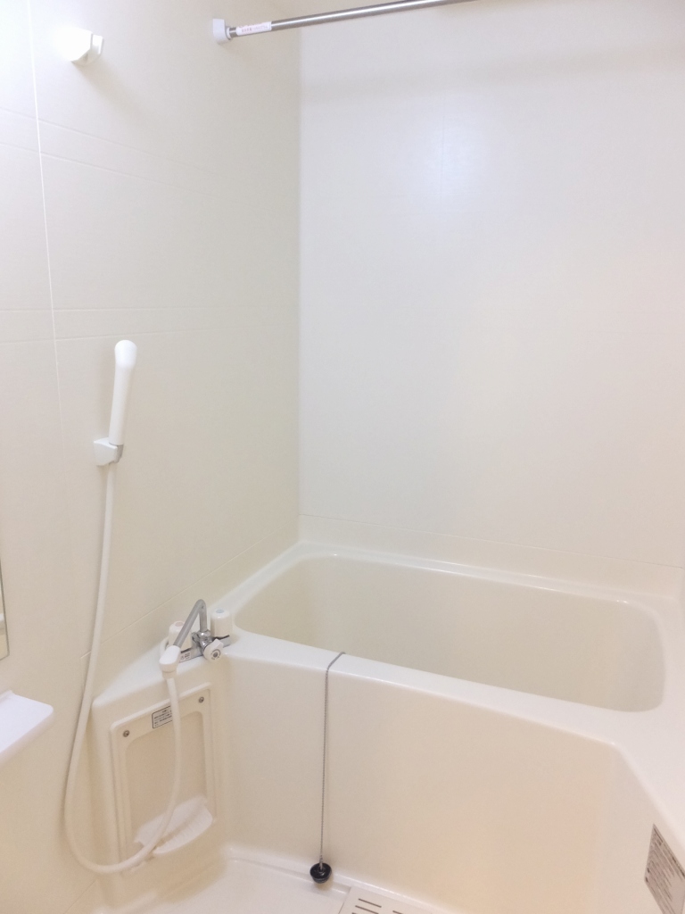 レオパレスミミ　コパン107号室 玄関