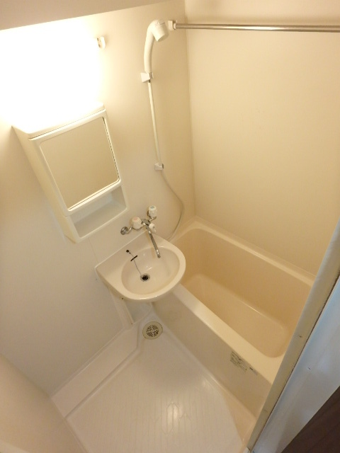 グランド・ガーラ西新宿East お風呂で日々の疲れを落としましょう