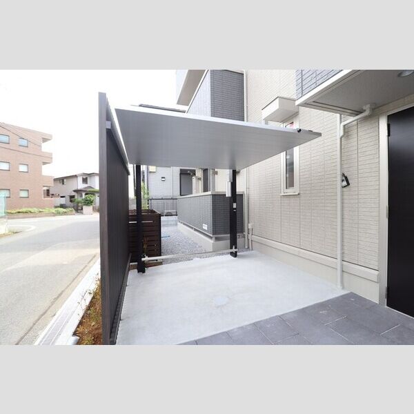 AXIS南流山305号室 駐輪場