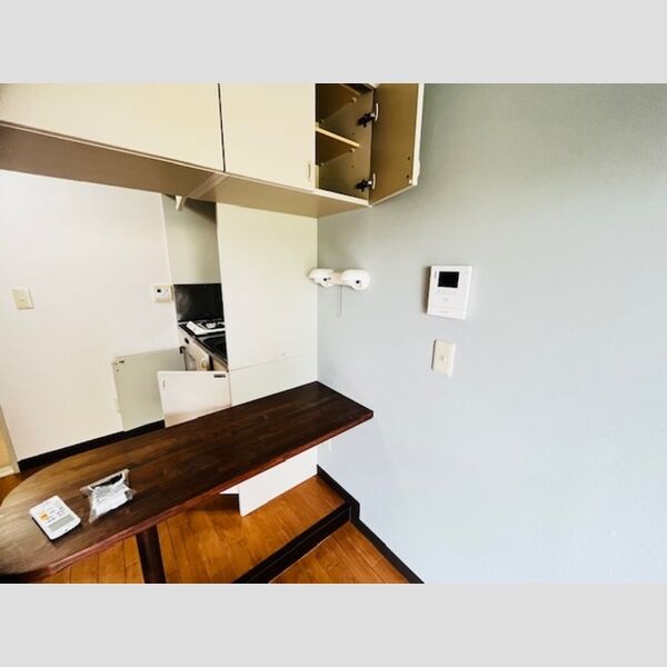 ハイムカメリア110号室 モニター付きインターホン