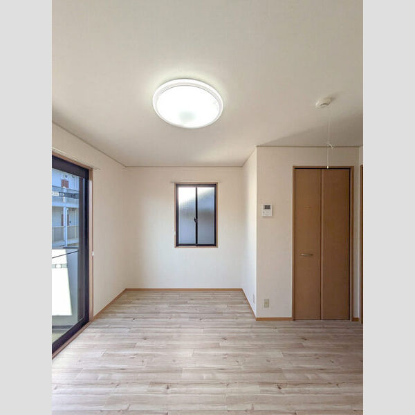 アーバンハイム205号室 洋室