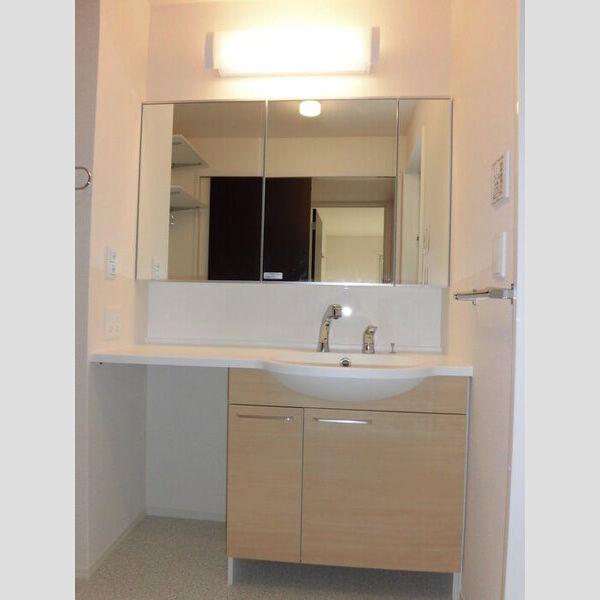 プレジオ A 洗面所