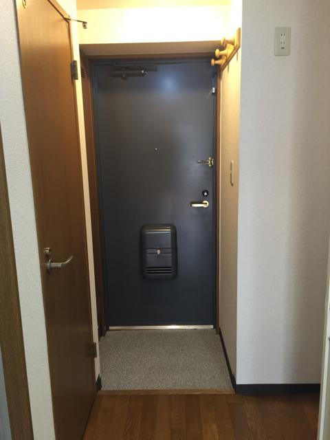 スクエア田邊 玄関