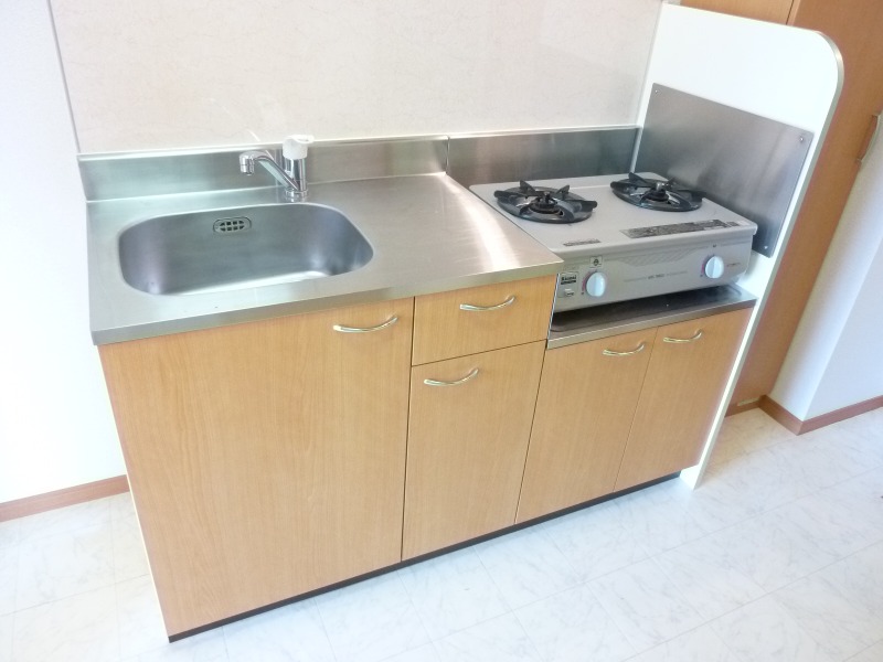 プラム梅島Ｃ1階 キッチン